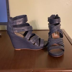 Steve Madden Wedges